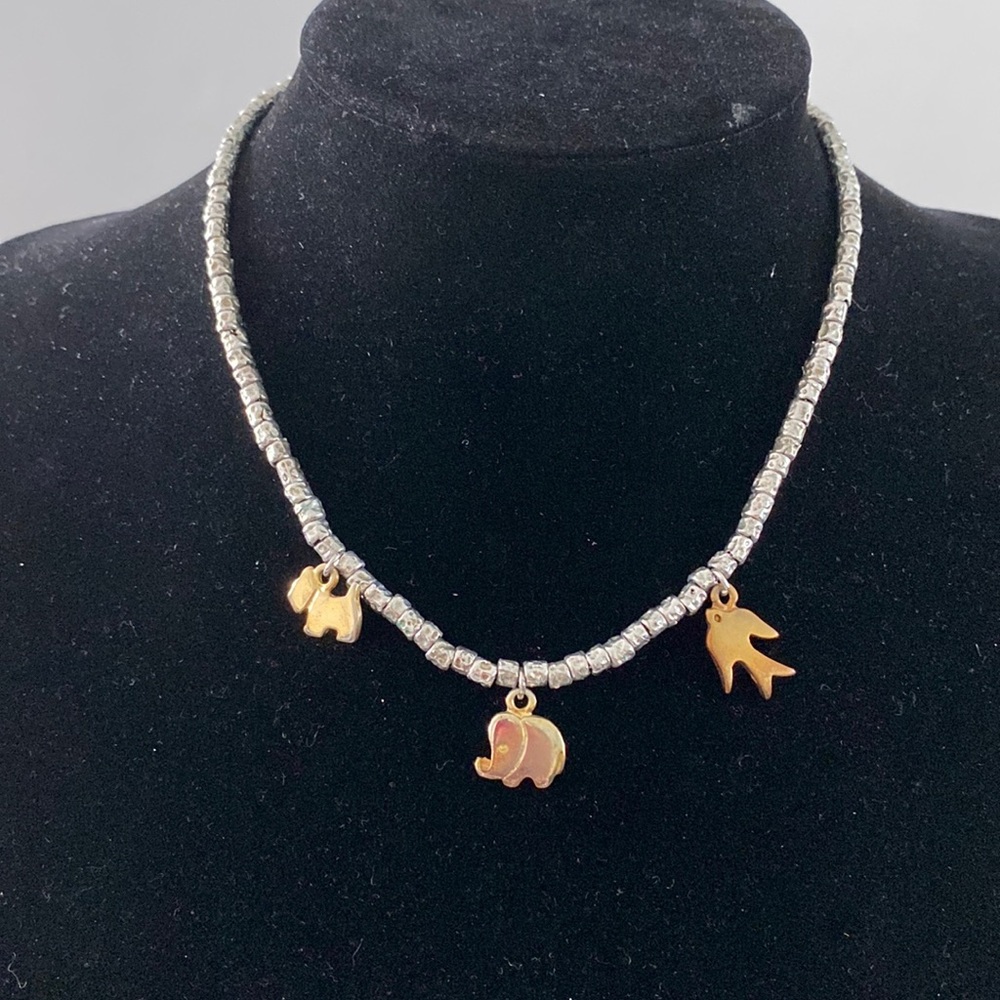 Vintage Agatha necklace. N18